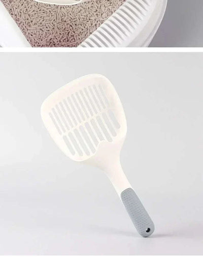 Large cat litter scoop with durable design for easy waste removal.