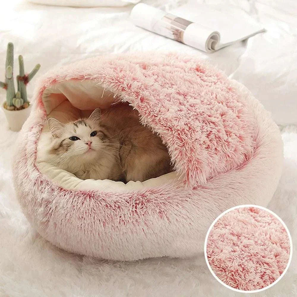 Warm plush round pet bed for cats, eco-friendly design from Mainland China.