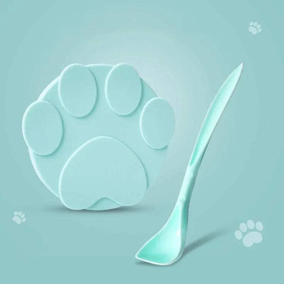 Portable silicone pet food lid and spoon combo for sealing cans and bowls. Pet Food Lid and Spoon